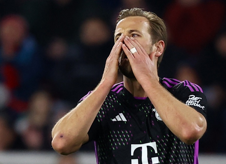 Tiền đạo Harry Kane không ghi bàn ở trận gặp Freiburg - Ảnh: REUTERS