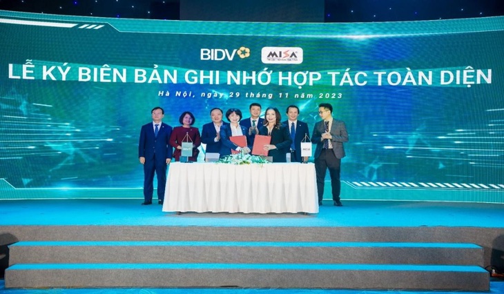 BIDV và Công ty MISA ký Biên bản ghi nhớ hợp tác toàn diện tại buổi ra mắt BIDV Open API - Ảnh: BIDV