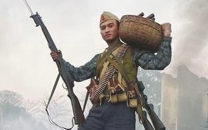 Đạo diễn Phi Tiến Sơn: 