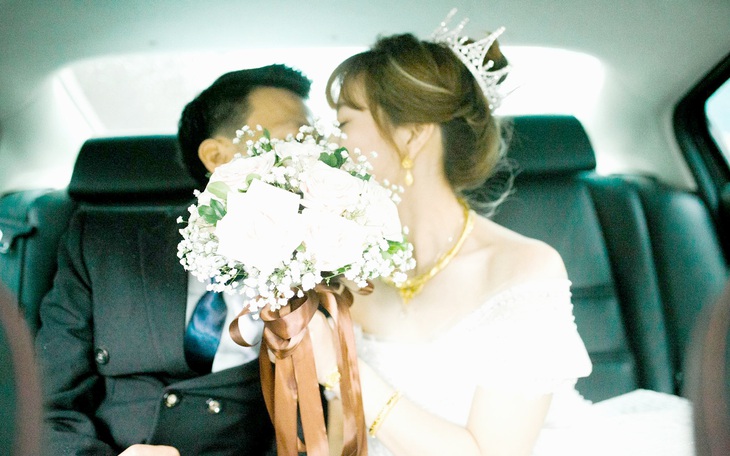 Giới trẻ TP.HCM kết hôn muộn hơn gần 3 tuổi: Khi nào &quot;đủ chín&quot; để kết hôn?