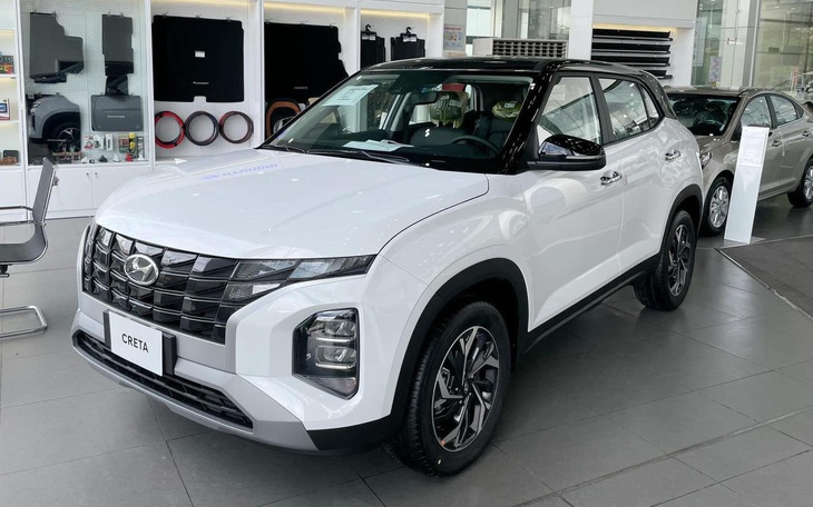 Tin tức giá xe: Hyundai Creta giảm giá thêm tại đại lý, rẻ hơn Xforce, tiệm cận SUV hạng A