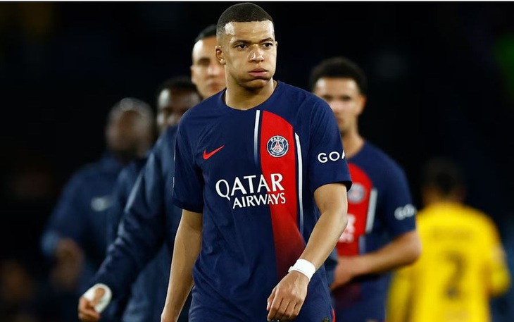 Mbappe đã ở đâu khi PSG cần anh ấy nhất?