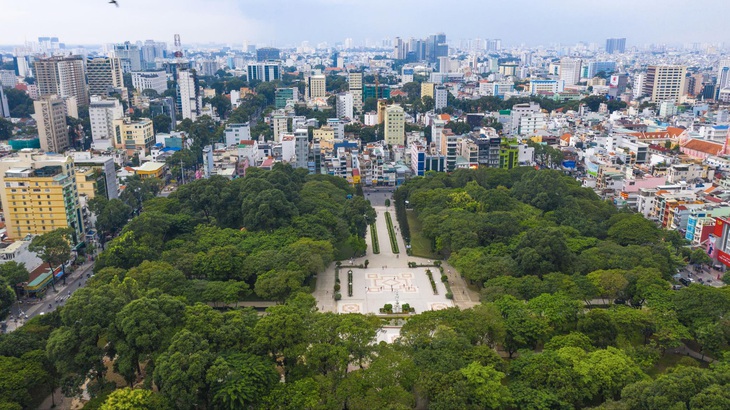 Nơi muốn đến nhất và nơi đáng sống nhất- Ảnh 1. Một góc TP.HCM - Ảnh: QUANG ĐỊNH