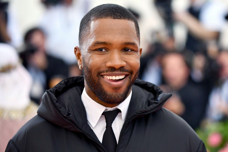 Frank Ocean đi ngược thời đại, chọn lưu trữ bằng ổ cứng để đảm bảo an toàn - Ảnh: Getty