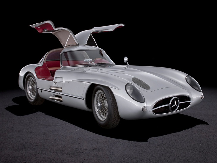 Chiếc Mercedes-Benz 300 SLR Uhlenhaut Coupe đã mở ra kiểu thiết kế đầy cảm hứng - Ảnh: Mercedes-Benz