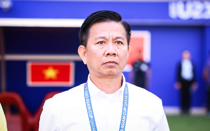 HLV Hoàng Anh Tuấn: 