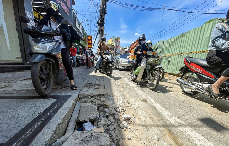 Dự án xây hệ thống thoát nước đường Võ Văn Ngân sắp xong sau 4 năm chật vật- Ảnh 10.