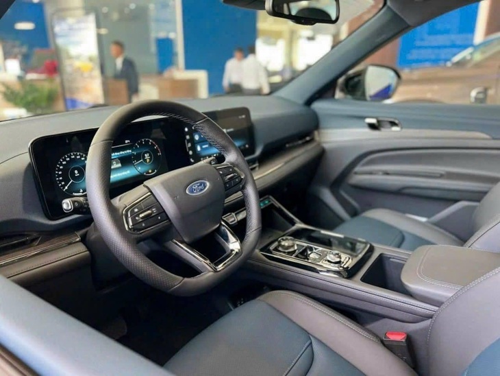 Dù không sở hữu giá thấp nhất phân khúc, nhưng Ford Territory có nhiều công nghệ đáng chú ý - Ảnh: Ford