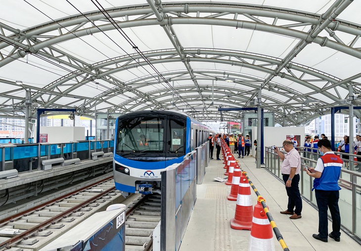 Tiến độ đưa vào khai thác thương mại metro số 1 sẽ phụ thuộc vào kết quả đánh giá sau cùng của Liên danh BVT - Ảnh: CHÂU TUẤN