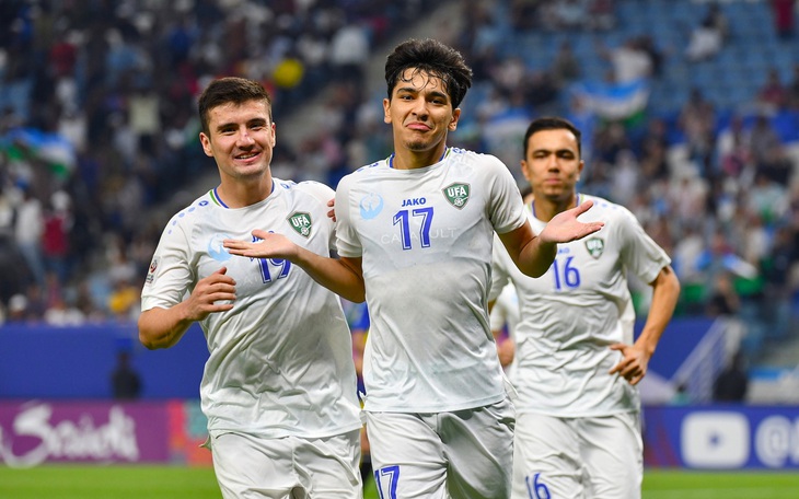 Cầu thủ U23 Uzbekistan bị phát hiện hít chất lạ