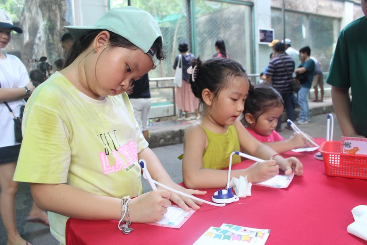 Thôi nôi 2 hổ Bengal Bình và Dương ở Thảo cầm viên Sài Gòn- Ảnh 9.