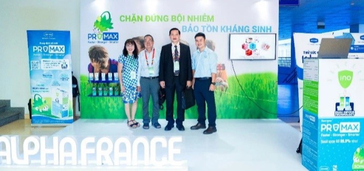 Các chuyên gia tham dự hội thảo