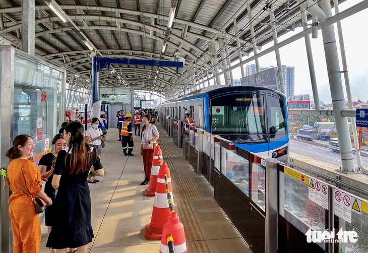 Cụm từ ‘ke ga’ trong các ga tàu metro số 1 có ý nghĩa gì?- Ảnh 3.