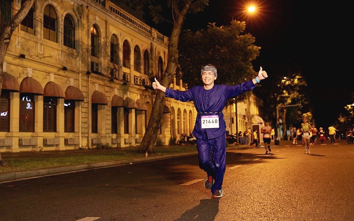 Ho Chi Minh City Night Run Eximbank thành công rực rỡ - Ảnh 6.