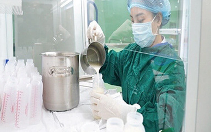 Trao tặng giọt sữa mẹ yêu thương - Ảnh 2.
