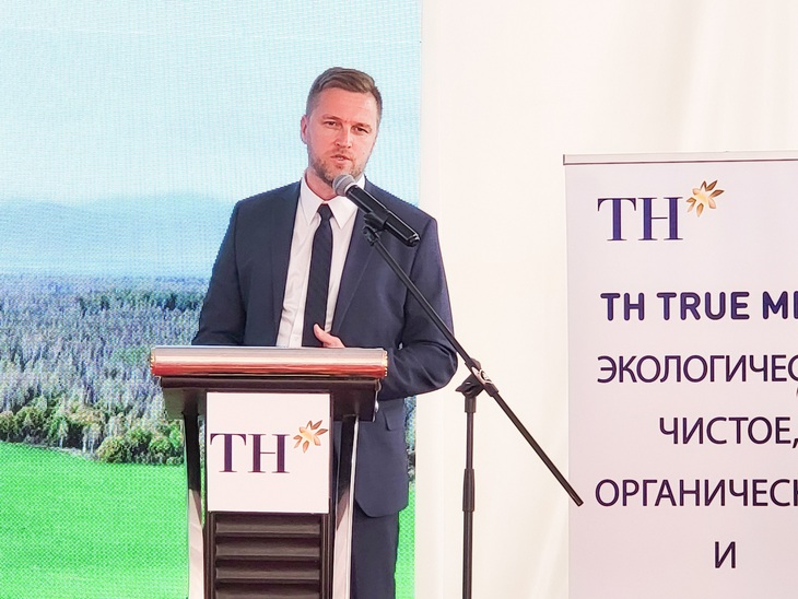 Ông Ponomarev Vitaly Stanislavovich - Phòng hỗ trợ triển khai dự án đầu tư của Tập đoàn phát triển Viễn Đông và Bắc Cực