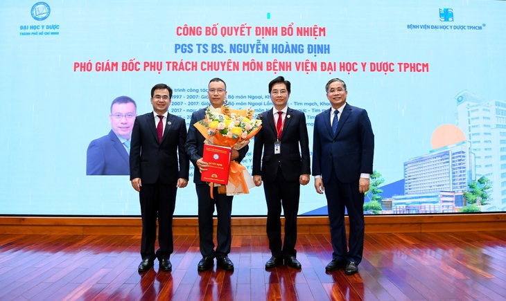 Bệnh viện Đại học Y Dược TP.HCM có hai phó giám đốc mới- Ảnh 2.