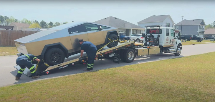 Tesla Cybertruck hỏng hóc quá nhiều, hãng phải đổi xe mới sau 3 tháng- Ảnh 3.