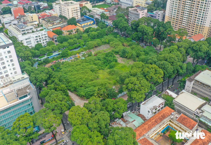 Nhà thi đấu Phan Đình Phùng có vị trí “vàng” gồm bốn mặt tiền đường trung tâm TP.HCM: Pasteur - Nguyễn Đình Chiểu - Nam Kỳ Khởi Nghĩa - Võ Văn Tần (quận 3), từng là địa điểm gắn liền với các hoạt động văn hóa, thể thao quen thuộc của người dân TP.HCM - Ảnh: QUANG ĐỊNH