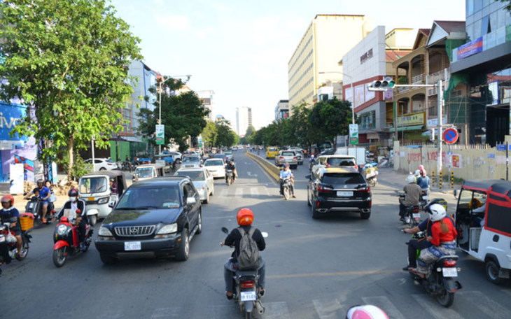 Trung Quốc phục chế bích họa khổng lồ kỷ niệm 50 năm ngày mất của cố Chủ tịch Mao Trạch Đông - Ảnh 2.