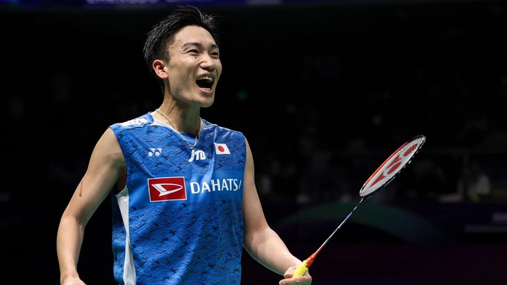 Việc chia tay sự nghiệp thi đấu quốc tế của Kento Momota để lại nhiều tiếc nuối cho người hâm mộ - Ảnh: GETTY