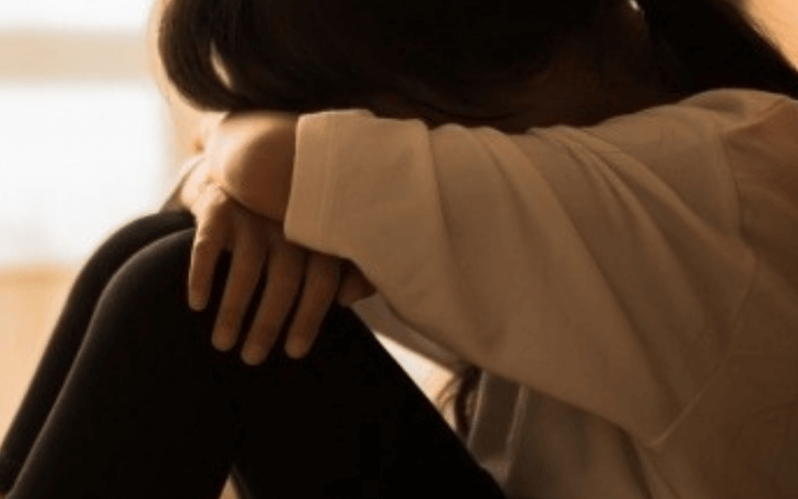 Đang bị khởi tố vì dâm ô với 3 bé gái ở Cần Thơ lại tiếp tục dâm ô với bé gái ở Vĩnh Long  - Ảnh 2.