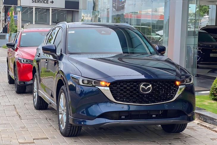 Mazda tin tưởng CX-5 vẫn sống tốt dù có thêm nhiều mẫu khá gần gũi - Ảnh: Đại lý Mazda