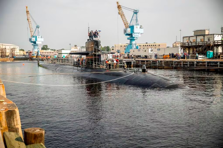 Tàu ngầm USS Helena trong ảnh chụp ở Norfolk, bang Virginia, Mỹ. Tàu này đã đến vịnh Guantanamo, Cuba, sau khi một đội tàu hải quân Nga tới thăm Havana - Ảnh: HẢI QUÂN MỸ