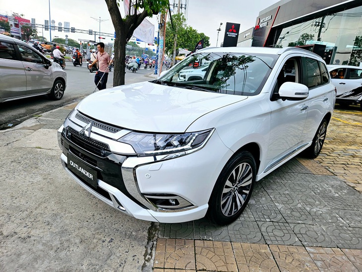 Mitsubishi Outlander đang được ưu đãi lớn - Ảnh: Đại lý Mitsubishi