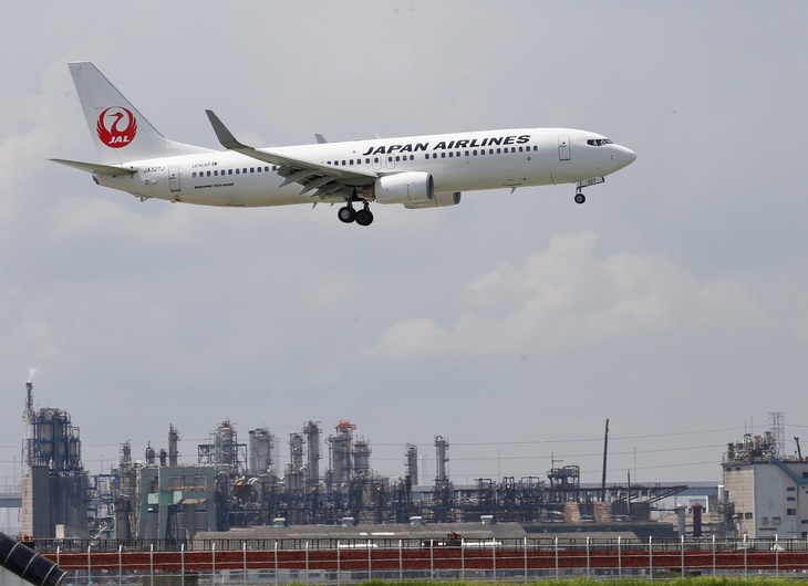 Một chiếc máy bay của Hãng hàng không Japan Airlines - Ảnh: REUTERS