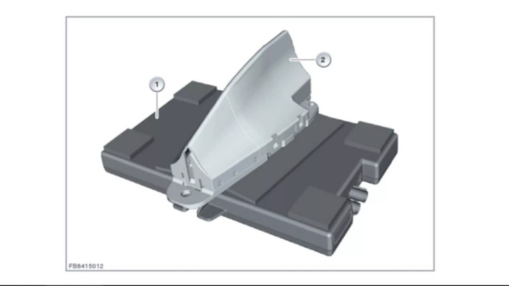 Chủ xe BMW kiện tập thể hãng vì cố tình lờ trang bị lỗi này gây hư hại nghiêm trọng- Ảnh 2. Vây cá mập lỗi, theo phía người dùng đâm đơn kiện, có thể tách rời khỏi trần xe và gây rò nước vào chính cấu trúc của mình lẫn cabin bên dưới - Ảnh: BMW