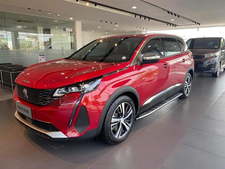 Tin tức giá xe: Peugeot 5008 giảm hơn trăm triệu ở đại lý, xuống chung nhóm SUV 7 chỗ dưới 1 tỉ- Ảnh 2.