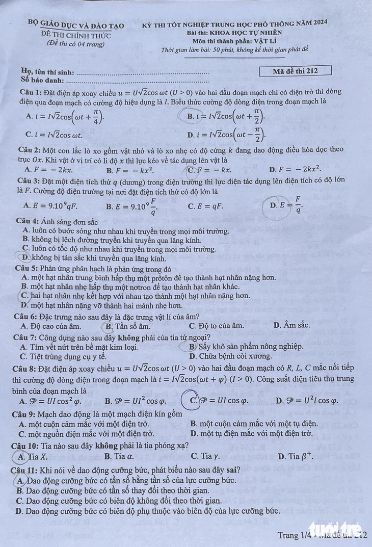 Đề thi môn vật lý tốt nghiệp THPT 2024- Ảnh 1.