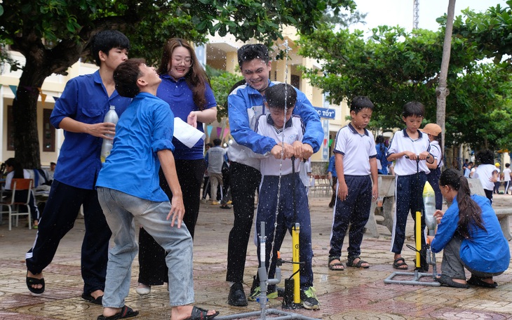 Những công trình tình nguyện giữ màu xanh trên đảo Phú Quý