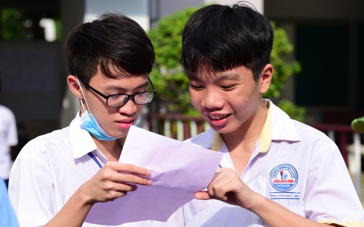 Đề thi và gợi ý bài giải môn tiếng Anh thi vào lớp 10 TP.HCM