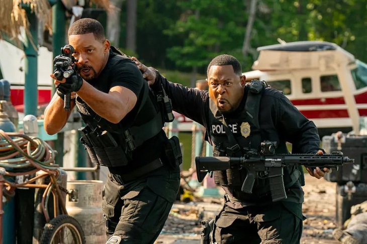 Will Smith (trái) trong Bad Boys 4 - Ảnh: Sony