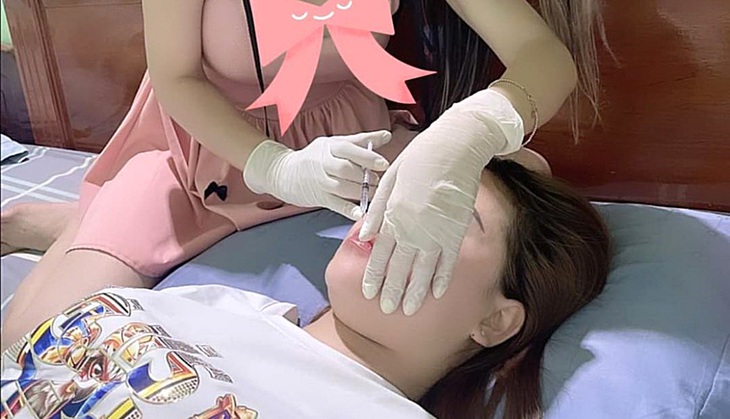 Chủ spa “khoe” nhận tiêm filler tại nhà cho khách, thực hiện tại nơi không phải là cơ sở y tế - Ảnh: T.T.