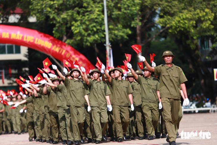 Lực lượng tham gia bảo vệ an ninh, trật tự cơ sở là cánh tay nối dài của công an địa phương - Ảnh: TÂM AN