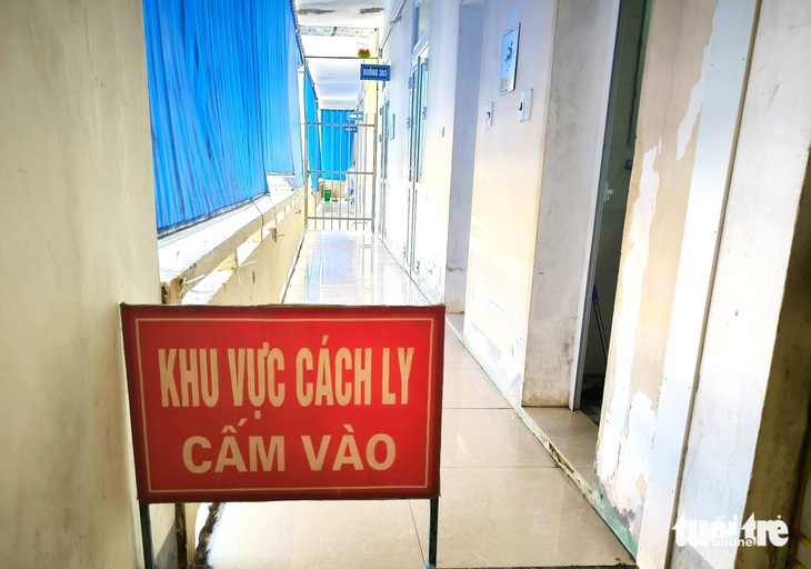 Khu vực cách ly và điều trị bệnh nhân D. tại Bệnh viện Đa khoa tỉnh Hà Tĩnh - Ảnh: LÊ MINH