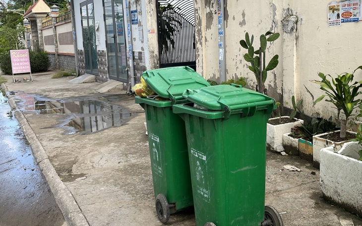 Cần Thơ chỉ đạo ‘nóng’, cho phép phường, xã đặt hàng thu gom rác  - Ảnh 2.