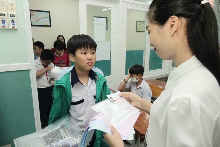 lớp 6 - Ảnh 1.
