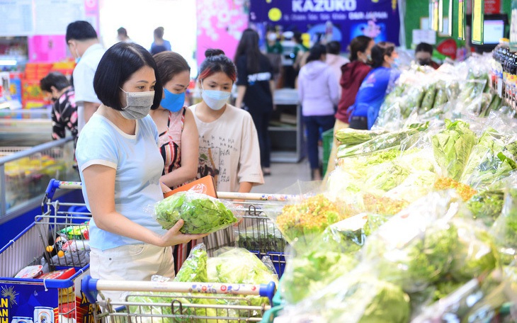 Sở Công Thương TP.HCM: "Khó có chuyện lợi dụng tăng lương để tăng giá"