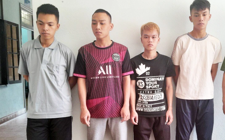 Bắt người đàn ông trộm tiền công đức tại Ninh Bình - Ảnh 2.