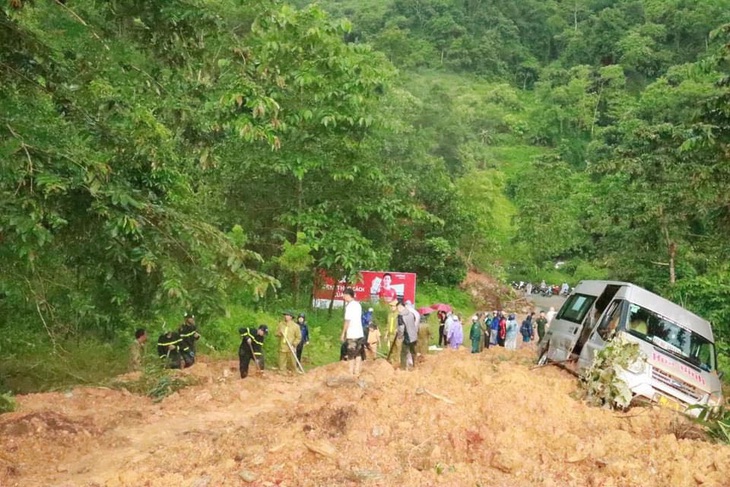 Toàn cảnh vụ sạt lở - Ảnh: Công an Hà Giang