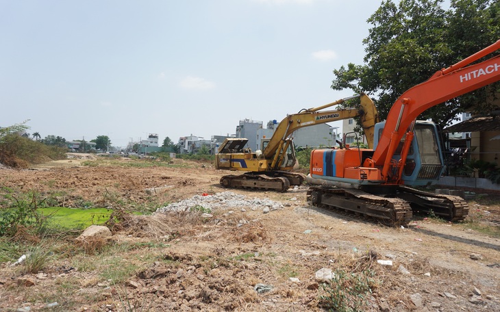 Công trình chống sạt lở bán đảo Thanh Đa ì ạch: Chủ đầu tư lại hỏi ý kiến chấm dứt hợp đồng  - Ảnh 3.