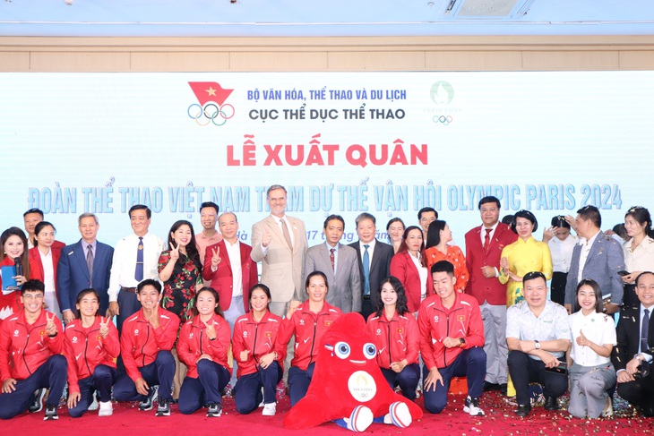 Lễ xuất quân đoàn thể thao Việt Nam dự Olympic Paris 2024 - Ảnh: QUÝ LƯỢNG