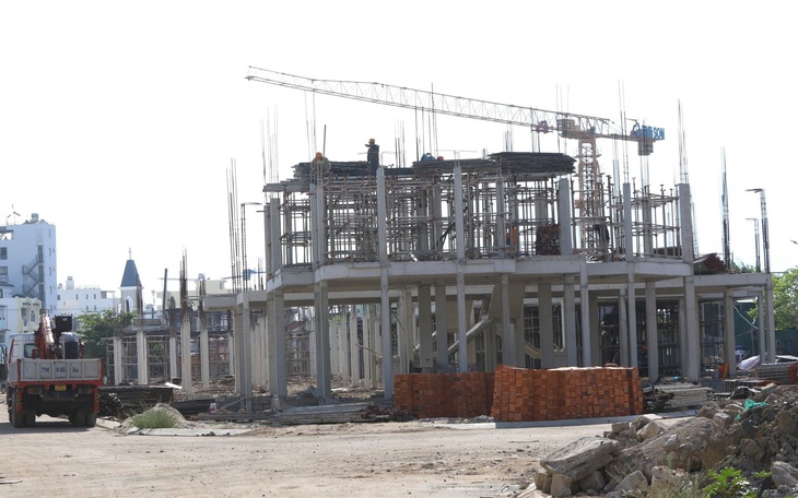 Siết chặt quản lý môi giới và sàn giao dịch bất động sản ở Khánh Hòa - Ảnh 3.
