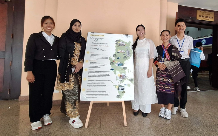 Sinh viên nhập vai lãnh đạo trẻ ASEAN, hiến kế giải 'bài toán' mục tiêu phát thải ròng bằng 0  - Ảnh 1.