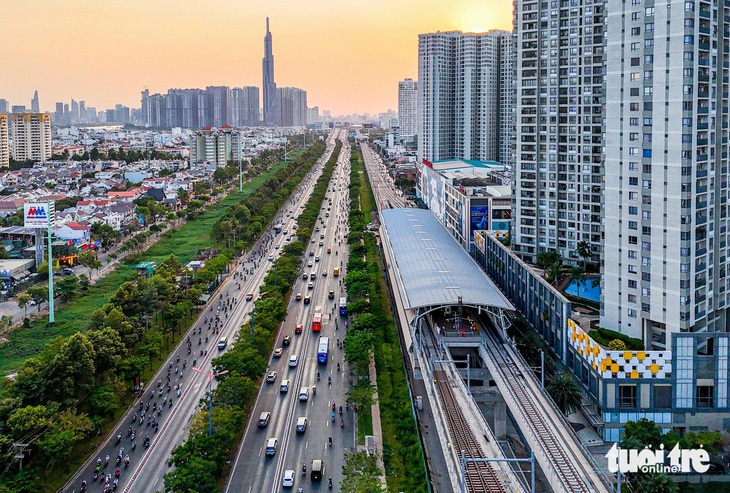 Dọc metro số 1 có 8 vị trí với tổng diện tích 62,8ha có thể phát triển đô thị theo hình thức TOD - Ảnh: CHÂU TUẤN