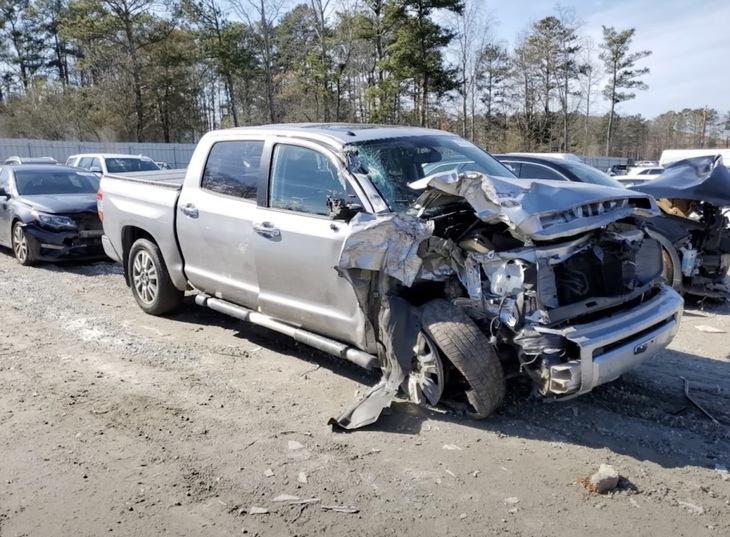 'Anh hùng không áo choàng' vạch trần chiêu trò bán xe Toyota hỏng nặng đội lốt 'sửa được'- Ảnh 4.